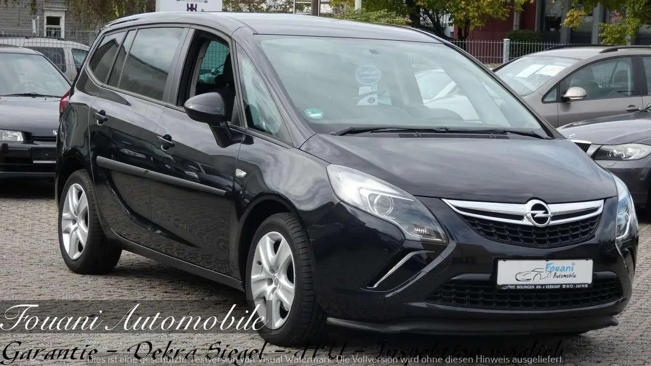 Photo 1 : Opel Zafira 2016 Diesel