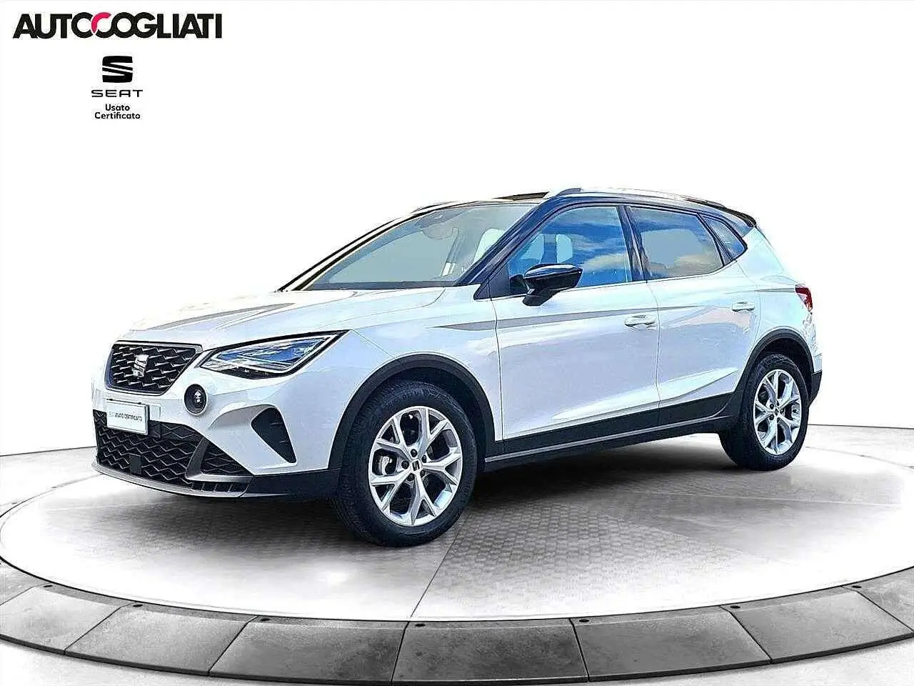 Photo 1 : Seat Arona 2021 Petrol