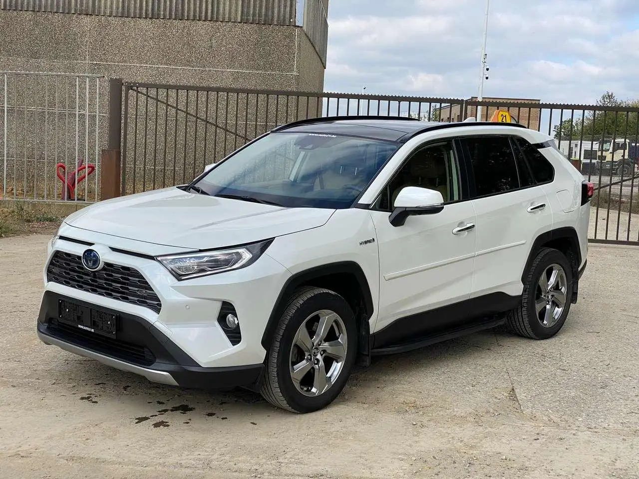 Photo 1 : Toyota Rav4 2019 Hybrid