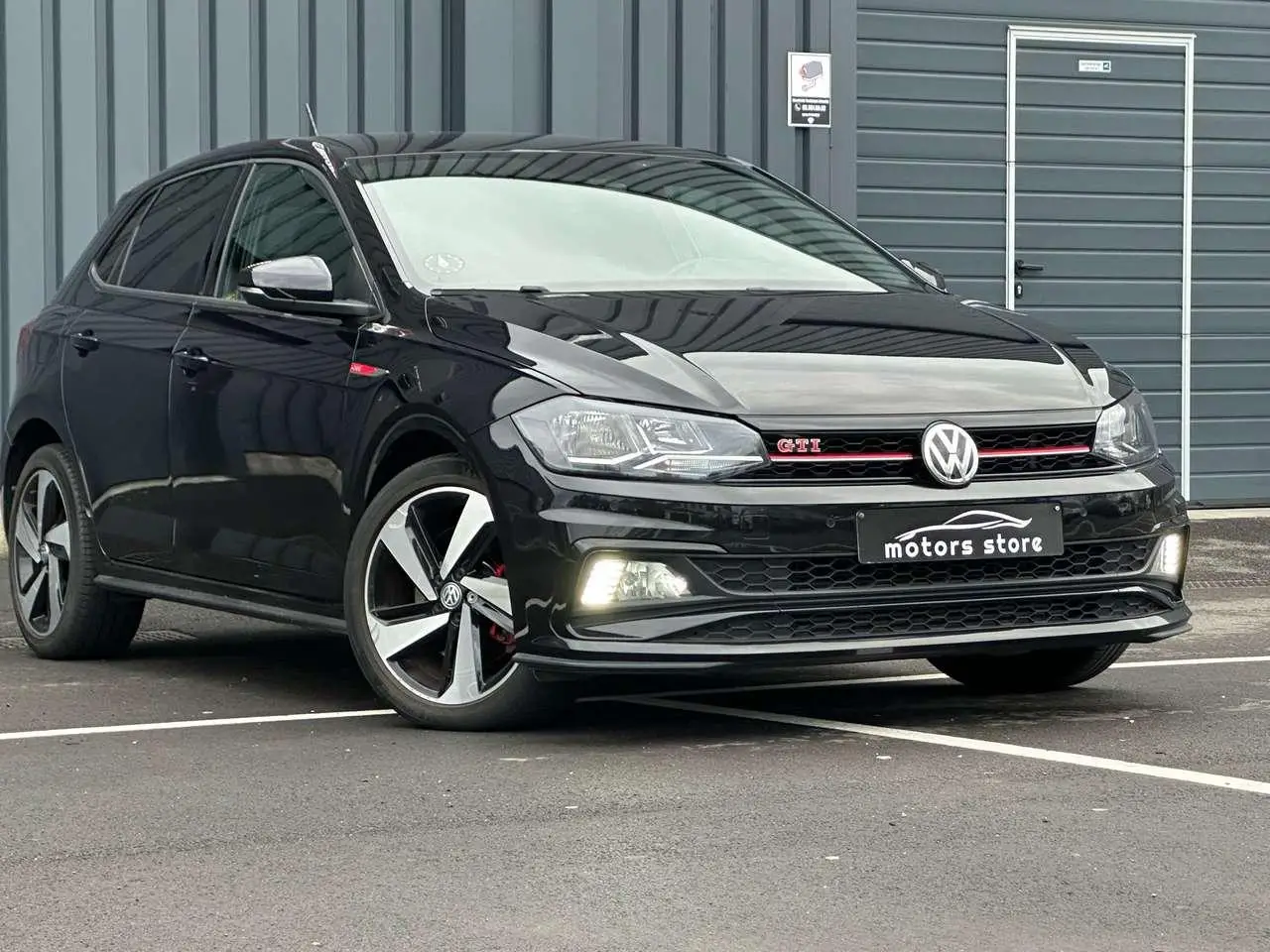 Photo 1 : Volkswagen Polo 2019 Petrol