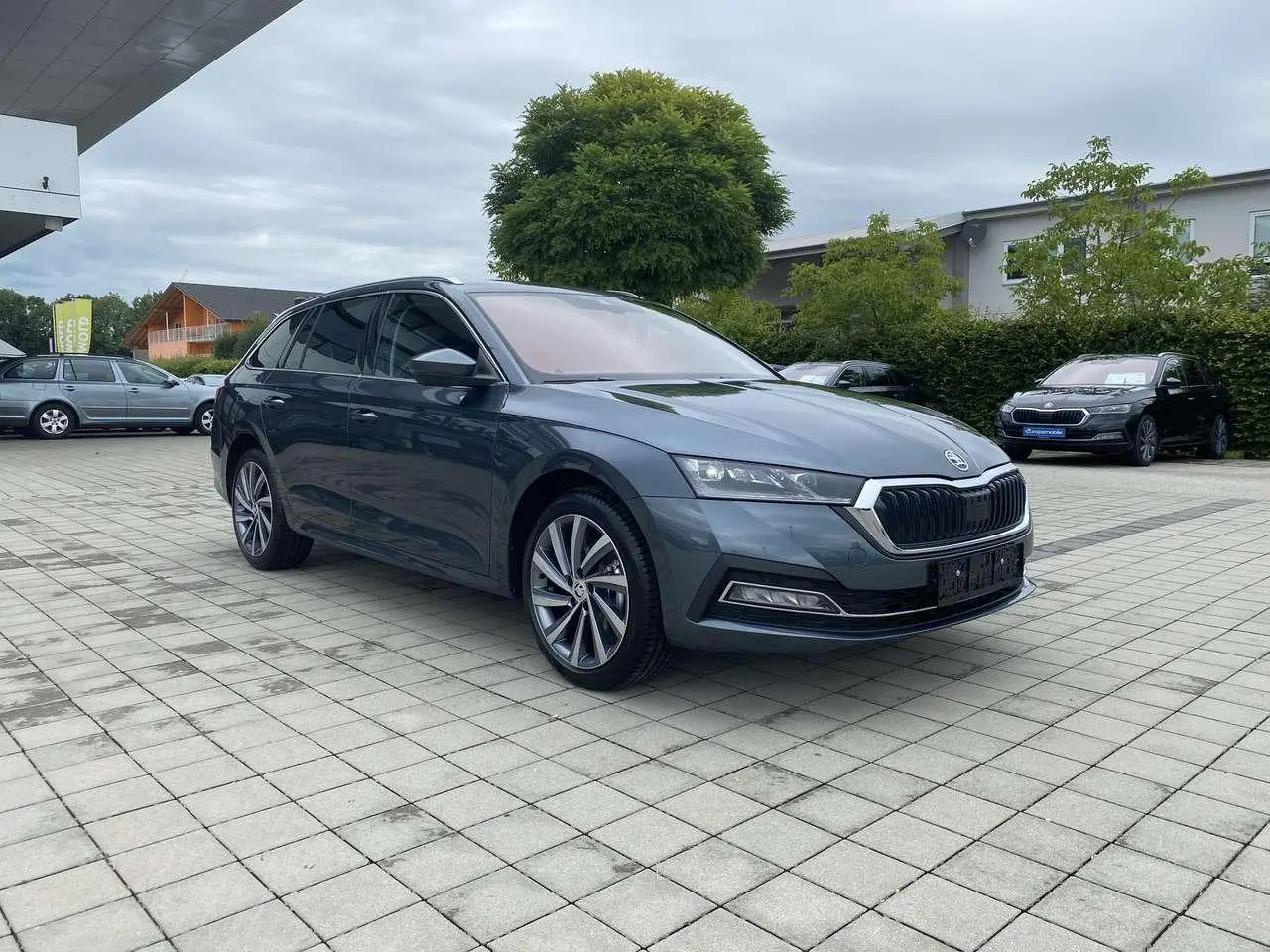 Photo 1 : Skoda Octavia 2021 Petrol