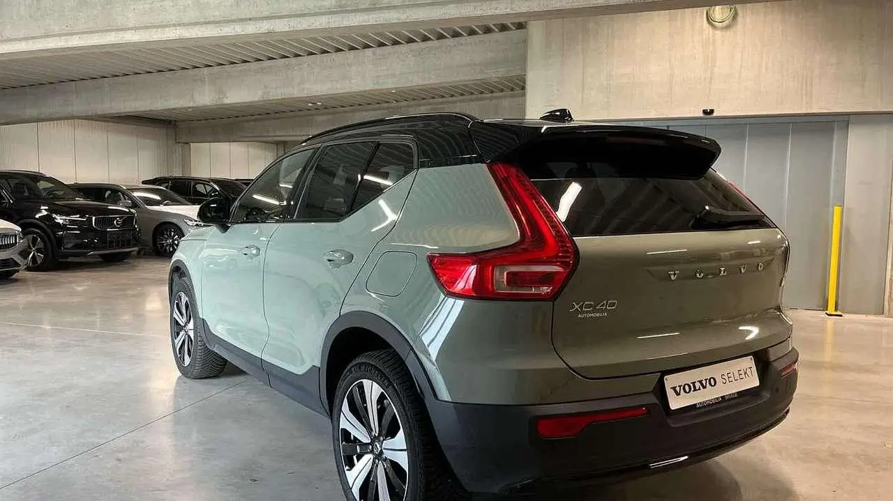 Photo 1 : Volvo Xc40 2023 Électrique