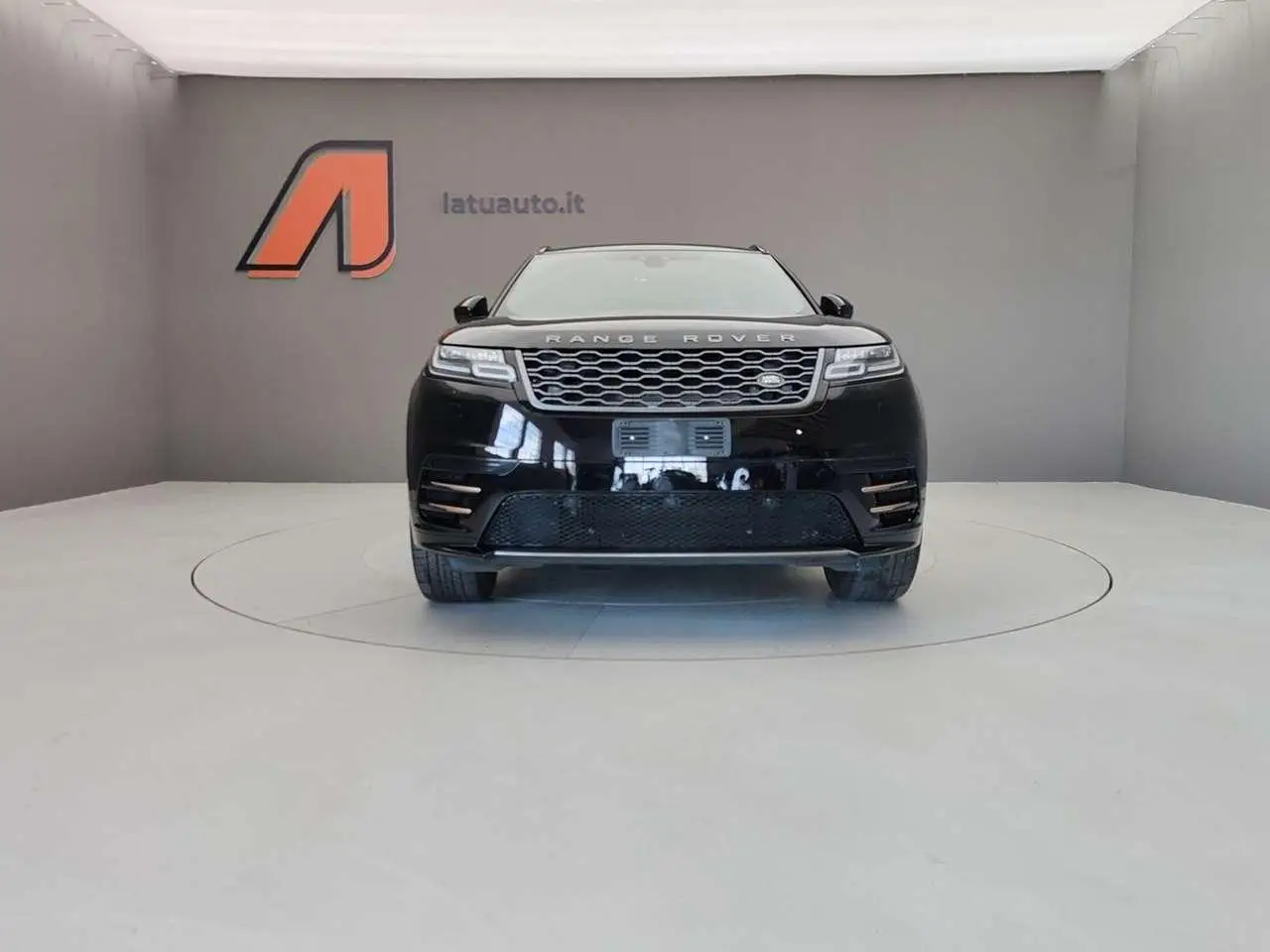 Photo 1 : Land Rover Range Rover Velar 2021 Diesel