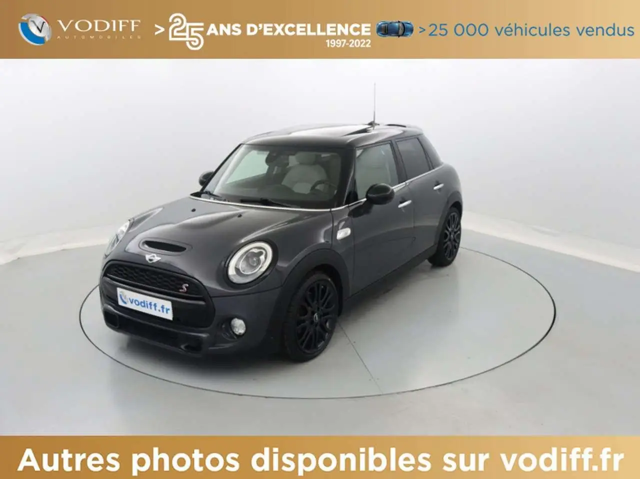 Photo 1 : Mini Cooper 2016 Essence