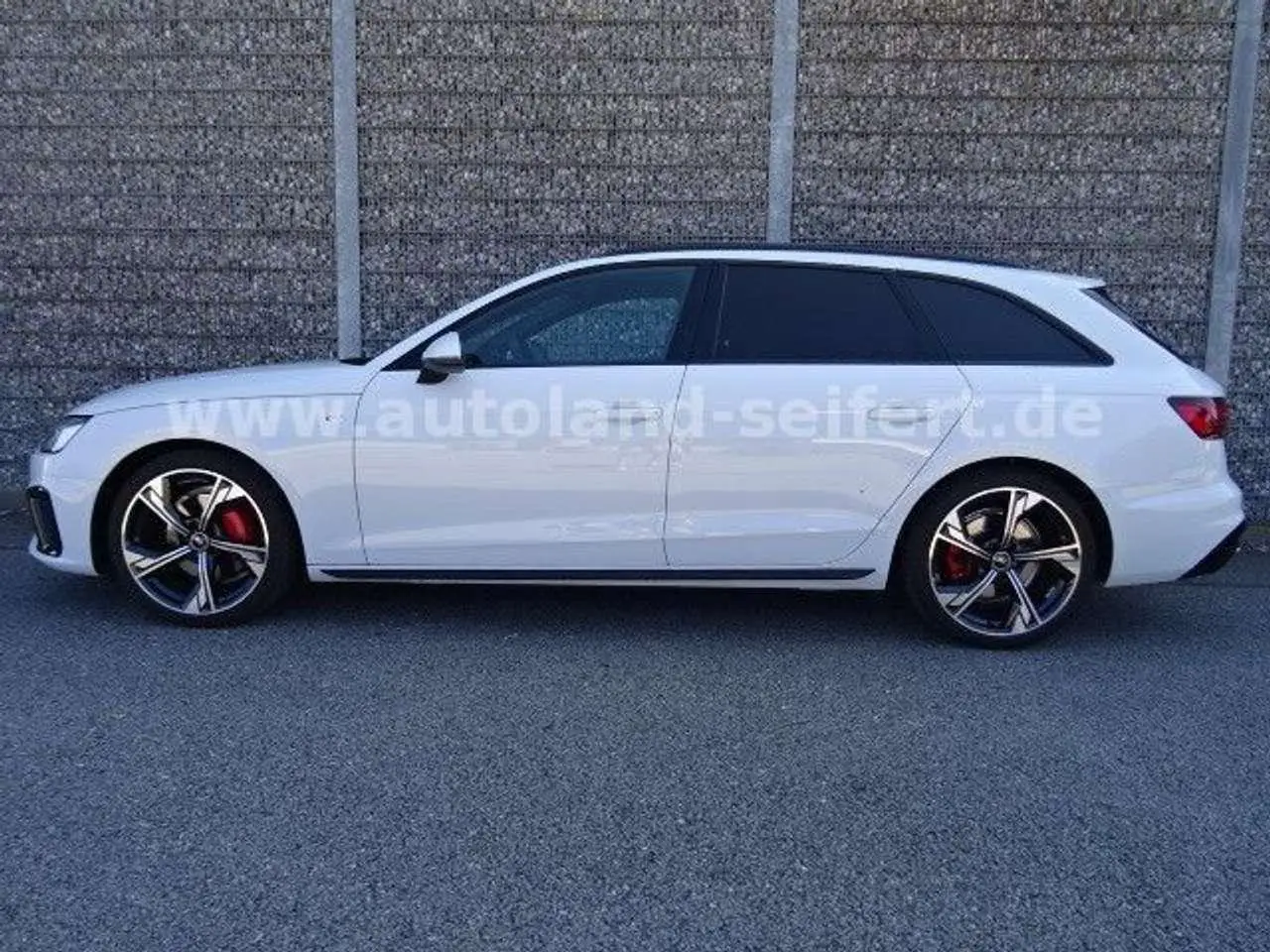 Photo 1 : Audi A4 2022 Diesel