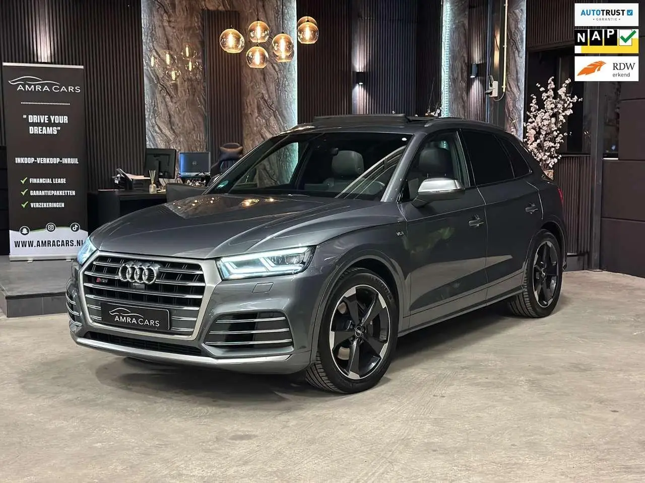 Photo 1 : Audi Q5 2018 Essence