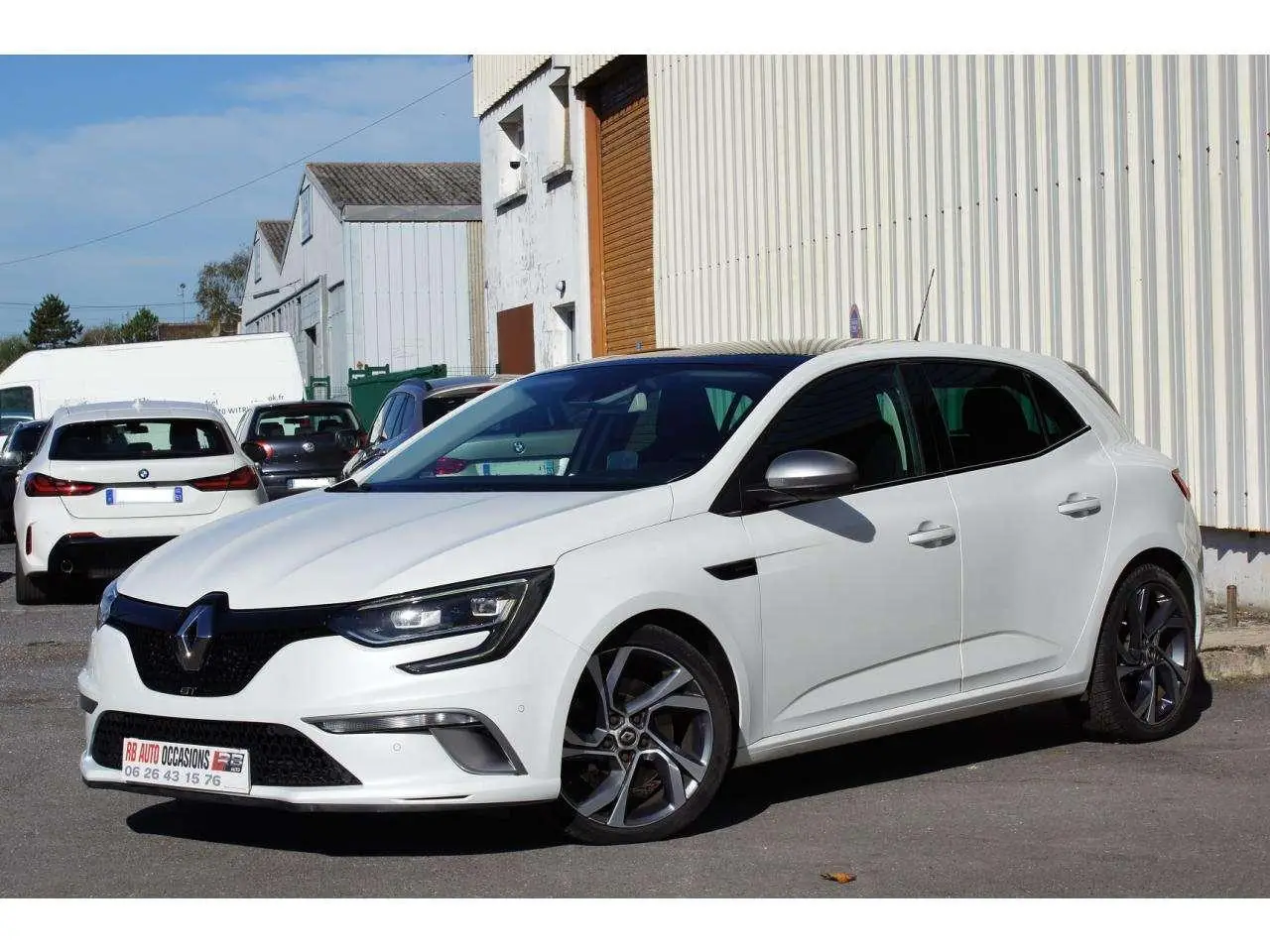 Photo 1 : Renault Megane 2016 Essence