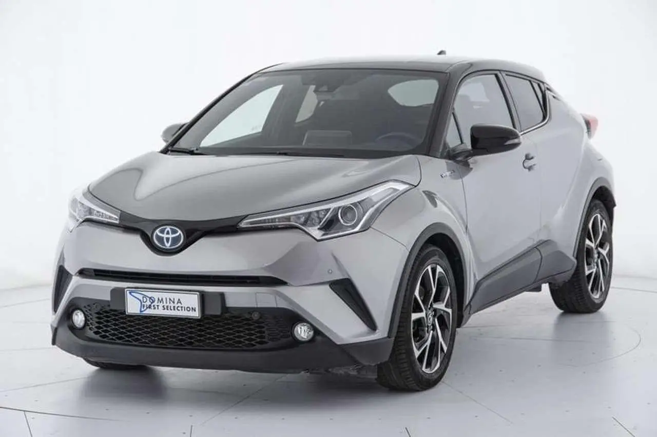 Photo 1 : Toyota C-hr 2019 Hybrid