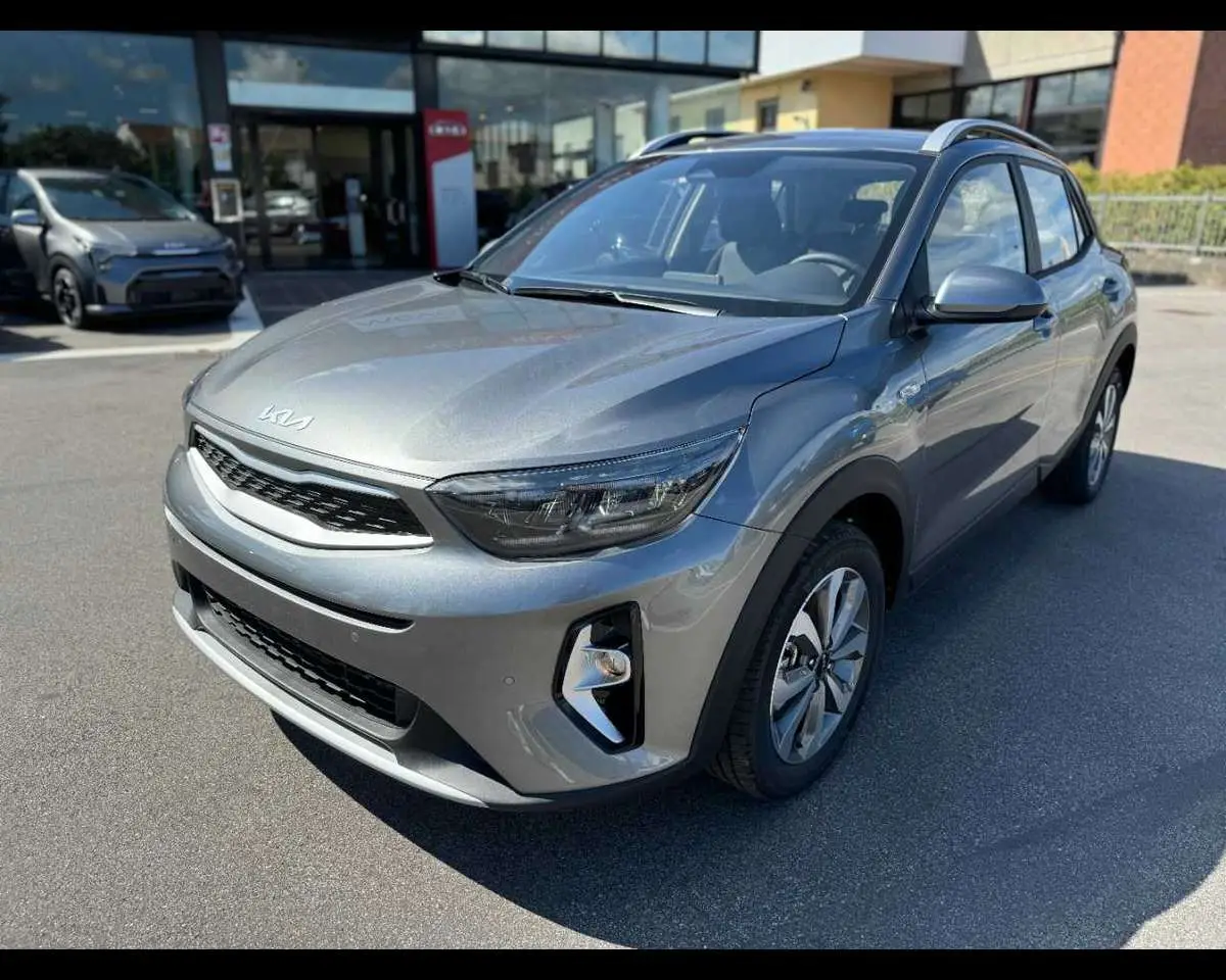 Photo 1 : Kia Stonic 2024 Hybride