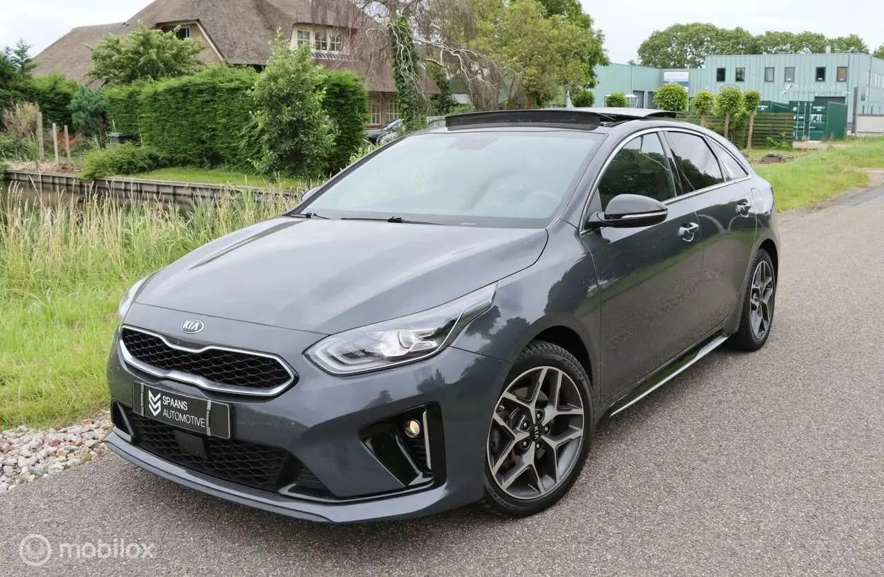 Photo 1 : Kia Proceed 2019 Essence