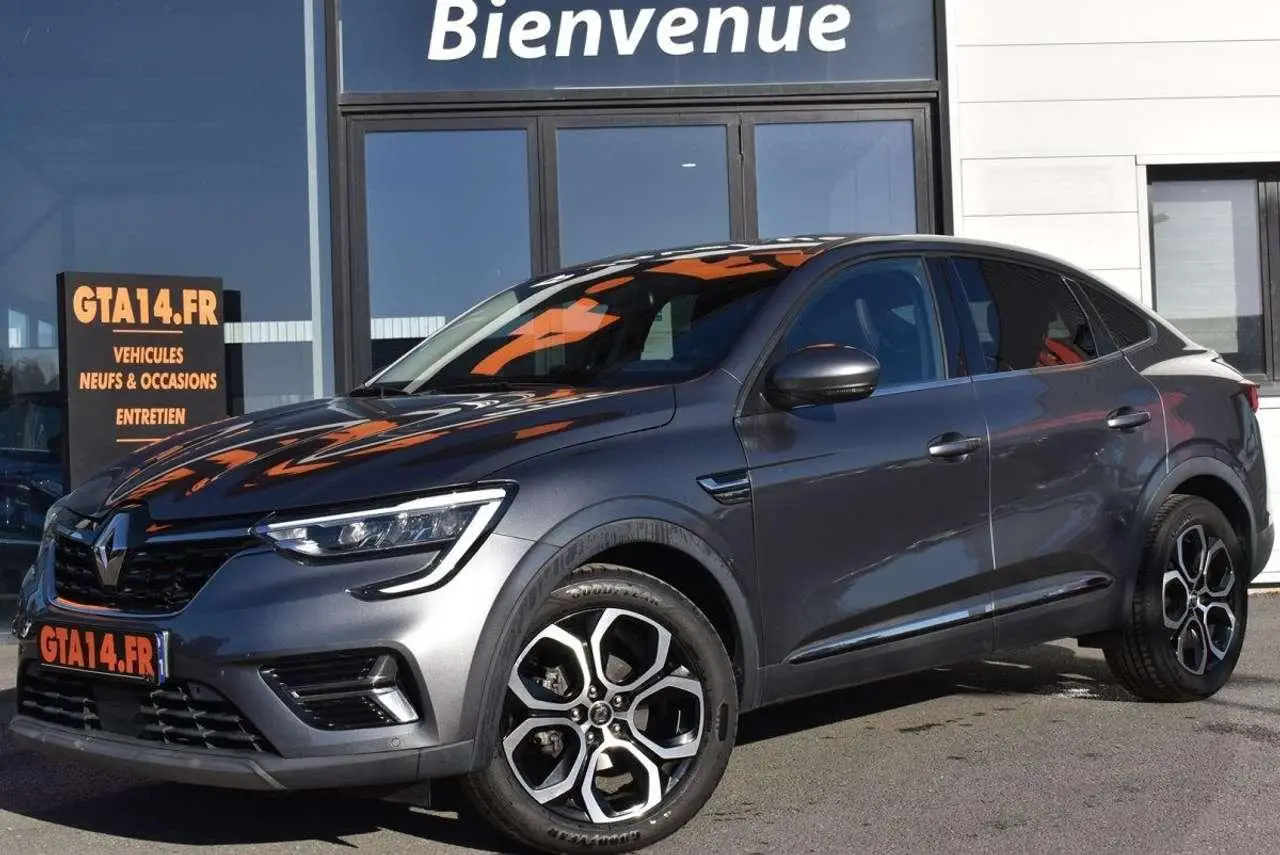 Photo 1 : Renault Arkana 2021 Essence