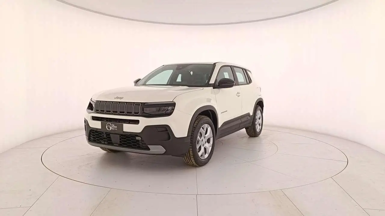 Photo 1 : Jeep Avenger 2023 Essence