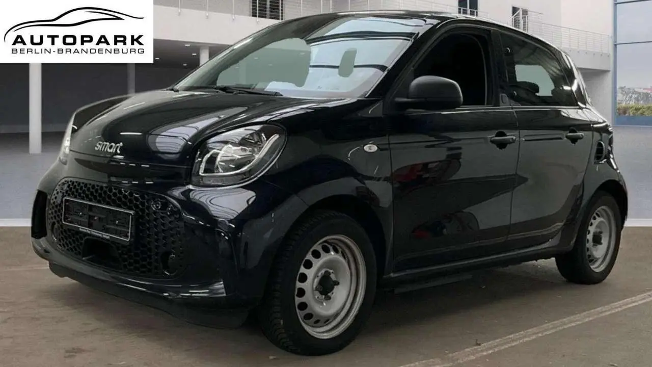 Photo 1 : Smart Forfour 2021 Electric