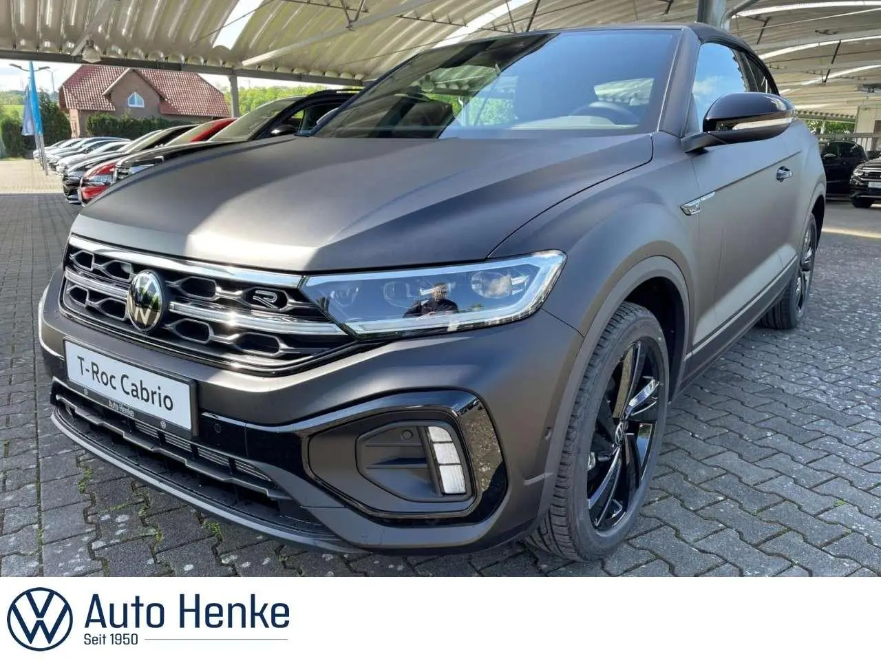 Photo 1 : Volkswagen T-roc 2024 Petrol