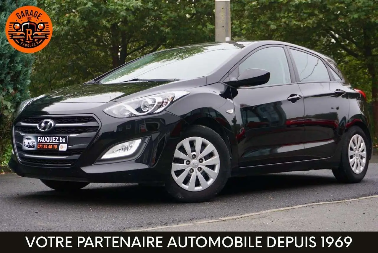 Photo 1 : Hyundai I30 2016 Petrol