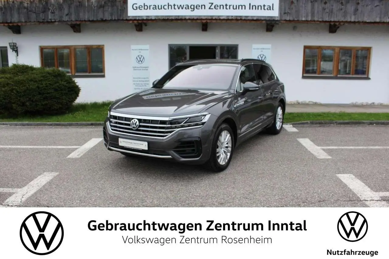 Photo 1 : Volkswagen Touareg 2019 Diesel