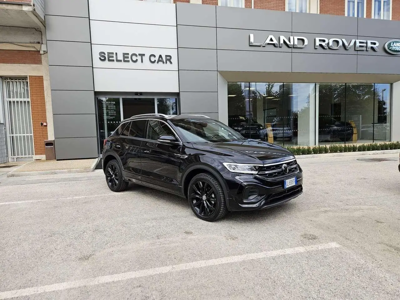 Photo 1 : Volkswagen T-roc 2023 Petrol