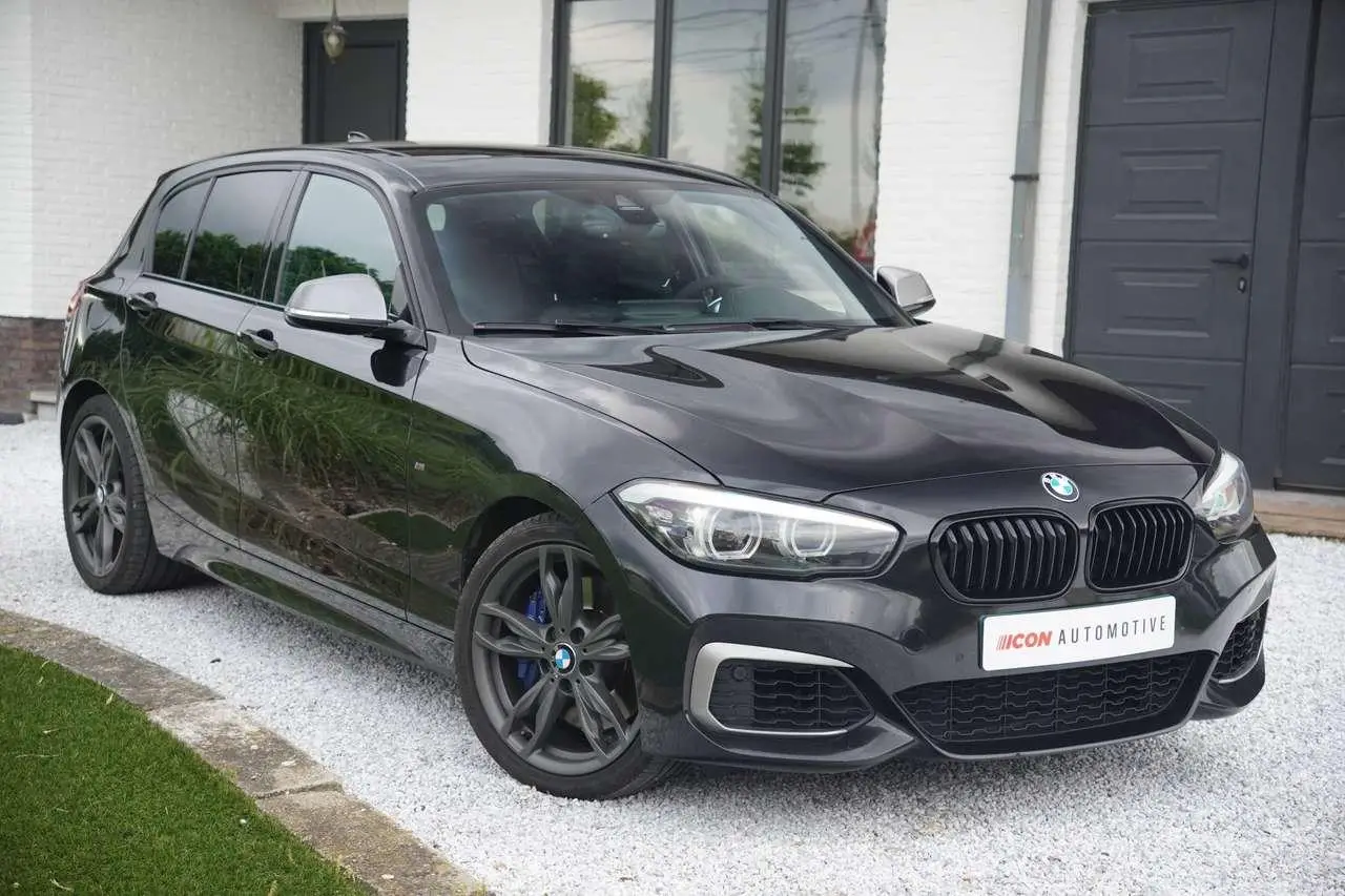 Photo 1 : Bmw Serie 1 2019 Petrol