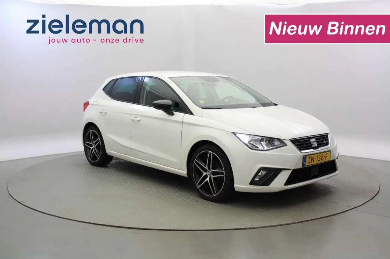 Photo 1 : Seat Ibiza 2019 Essence