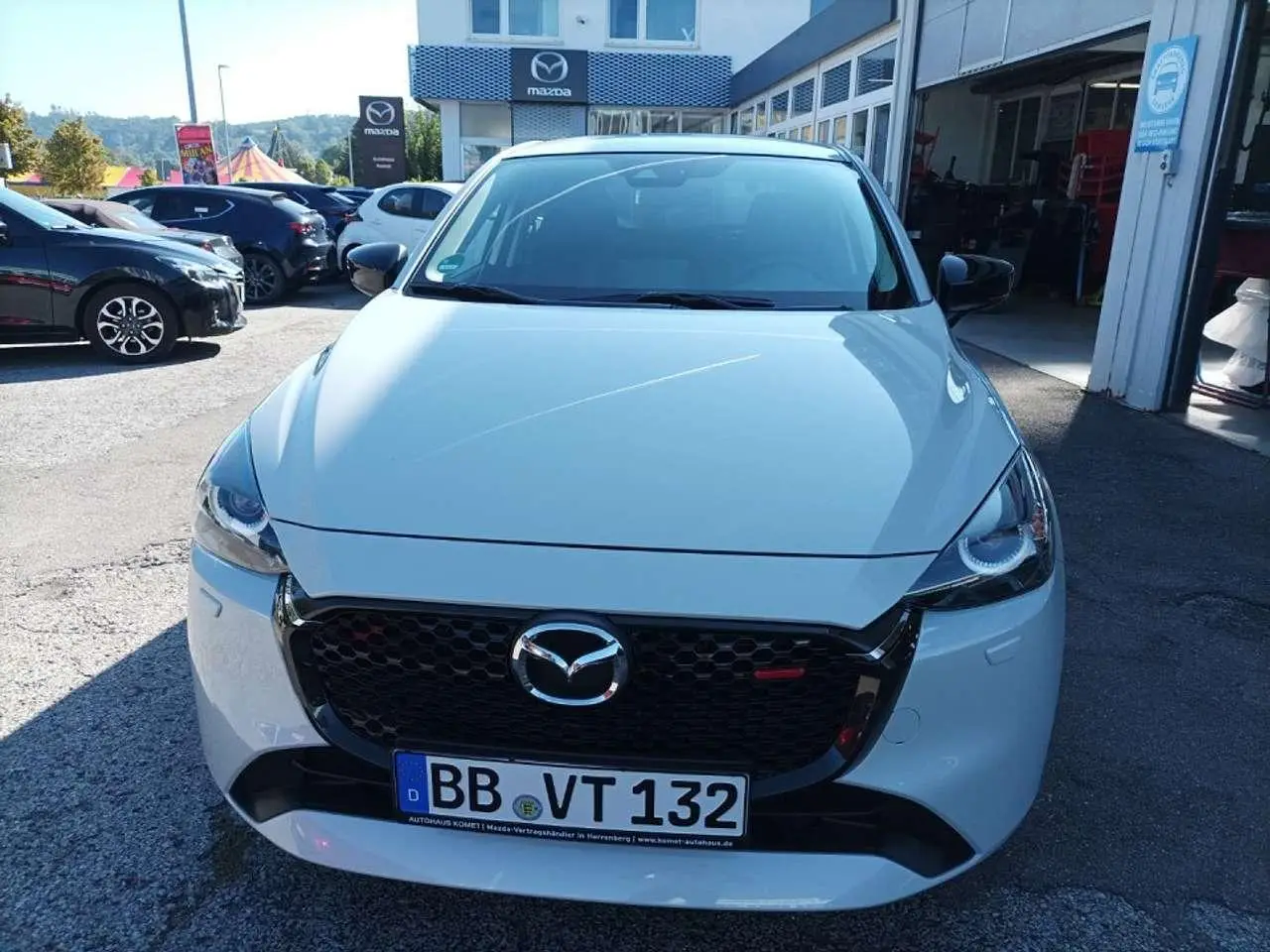 Photo 1 : Mazda 2 2023 Hybrid