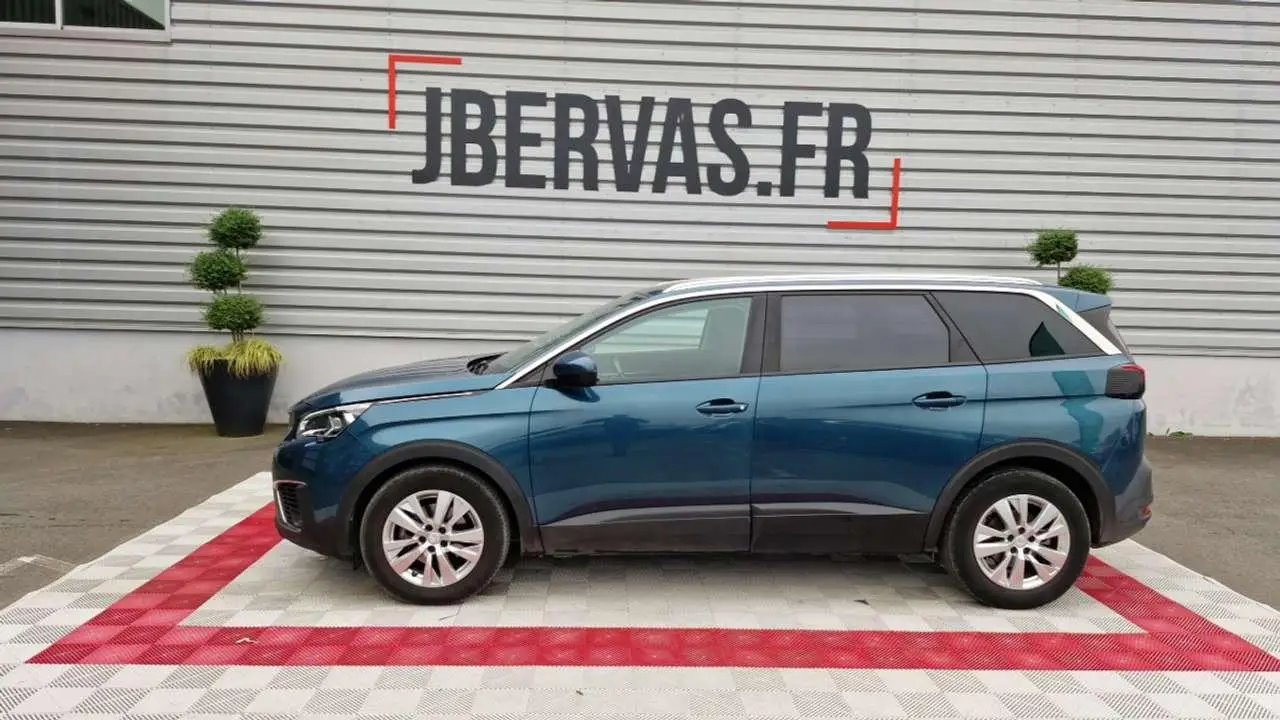 Photo 1 : Peugeot 5008 2019 Diesel