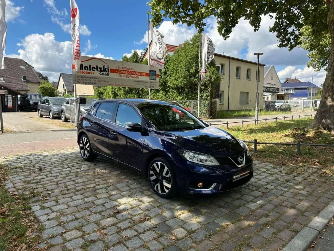 Photo 1 : Nissan Pulsar 2016 Petrol