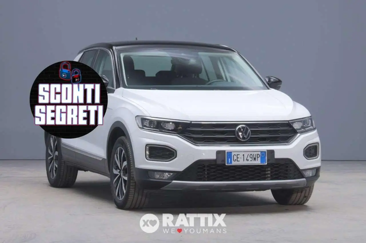 Photo 1 : Volkswagen T-roc 2021 Essence