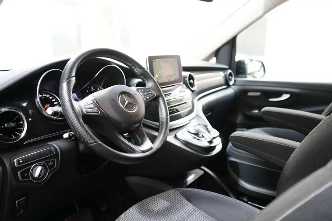 Photo 1 : Mercedes-benz Classe V 2019 Diesel