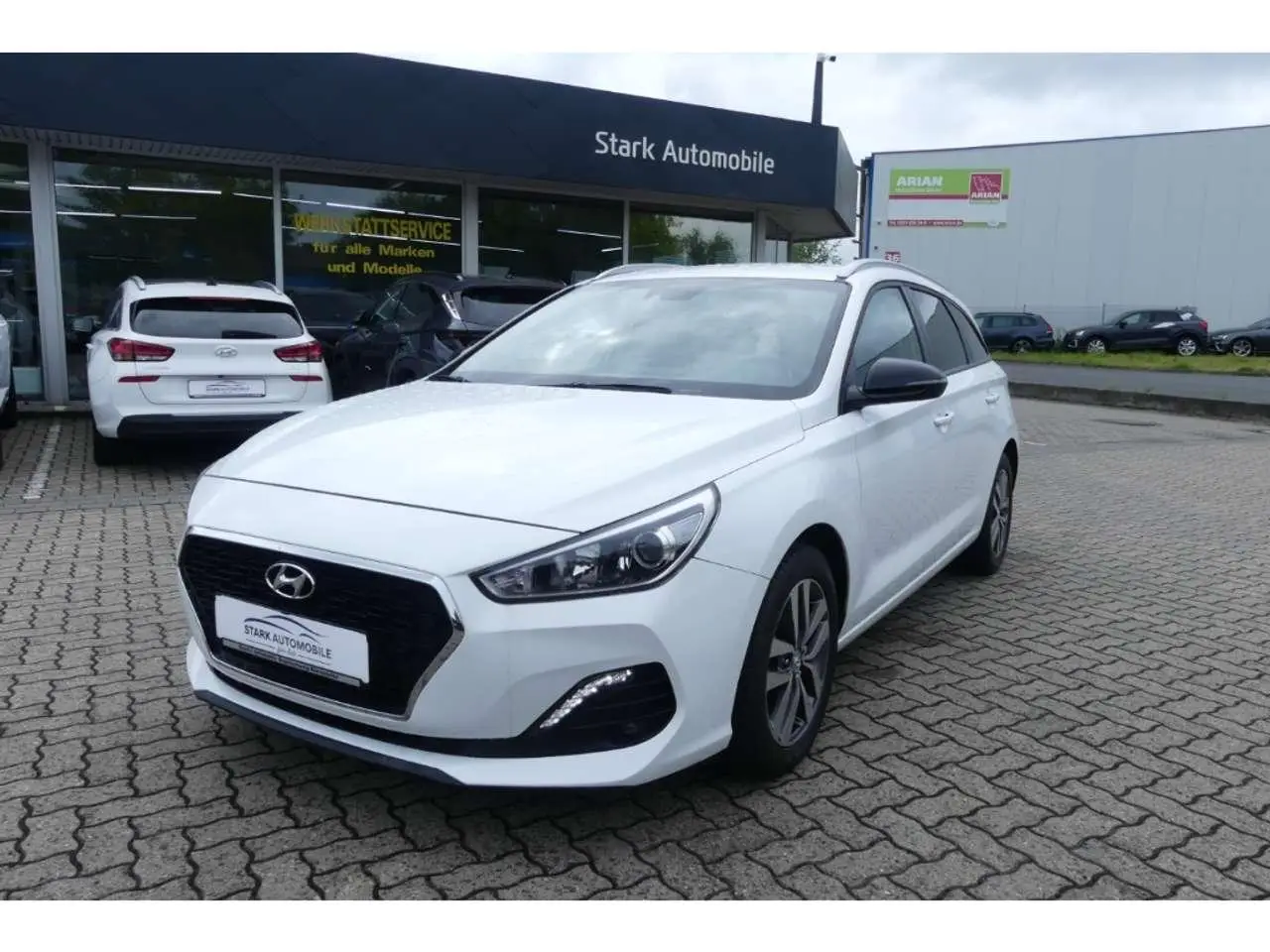 Photo 1 : Hyundai I30 2020 Petrol