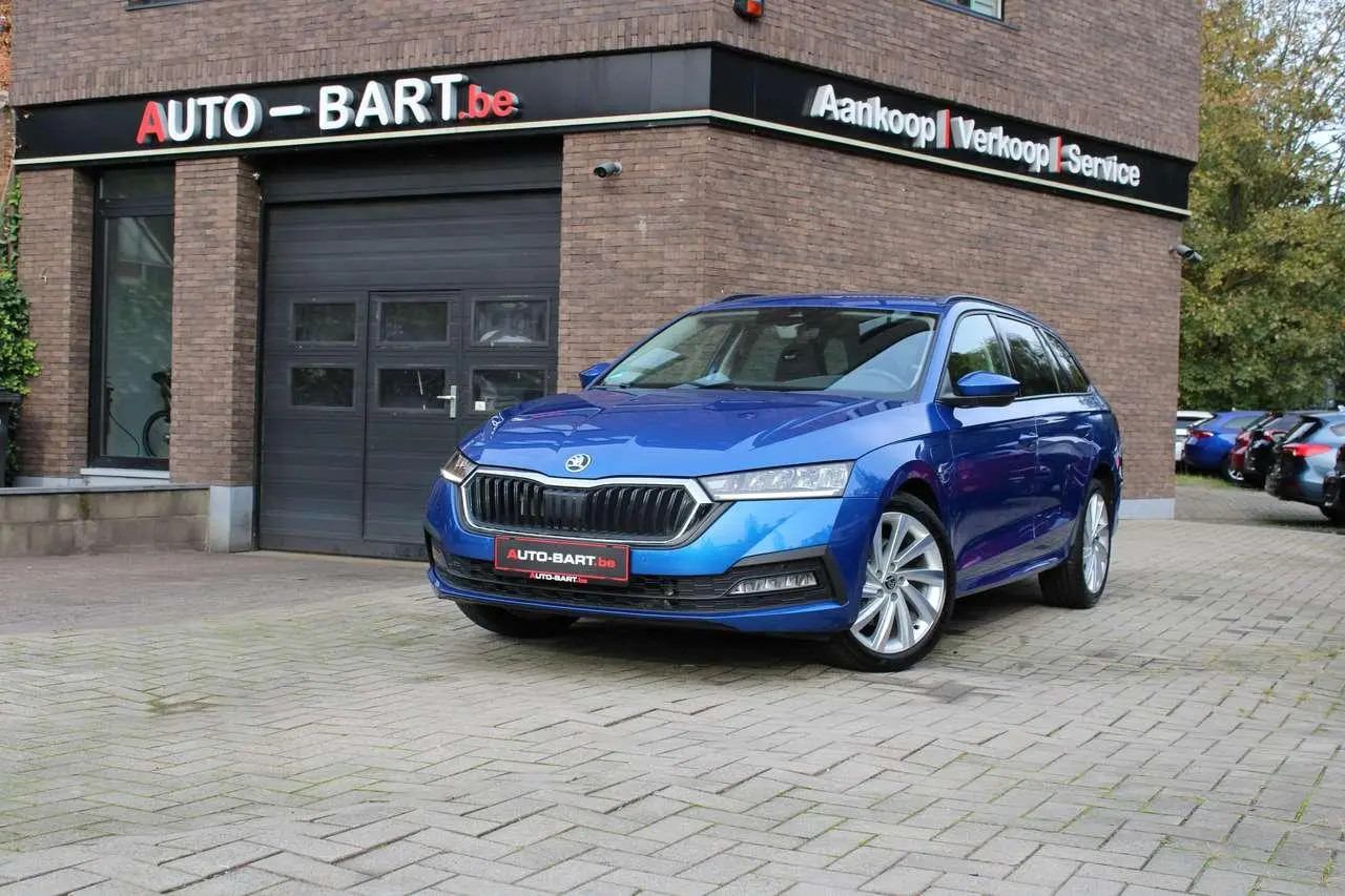 Photo 1 : Skoda Octavia 2022 Hybride