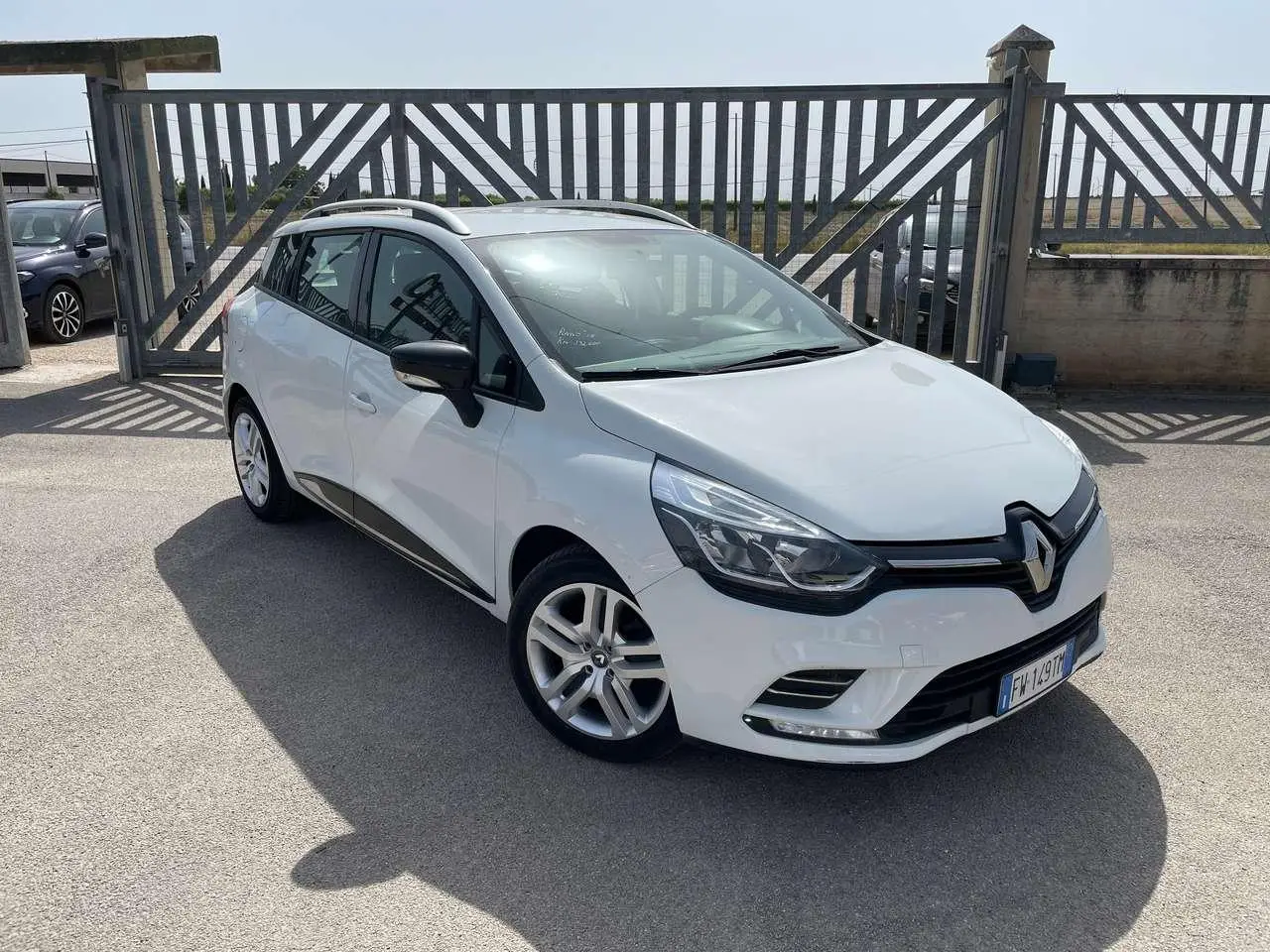 Photo 1 : Renault Clio 2019 Diesel