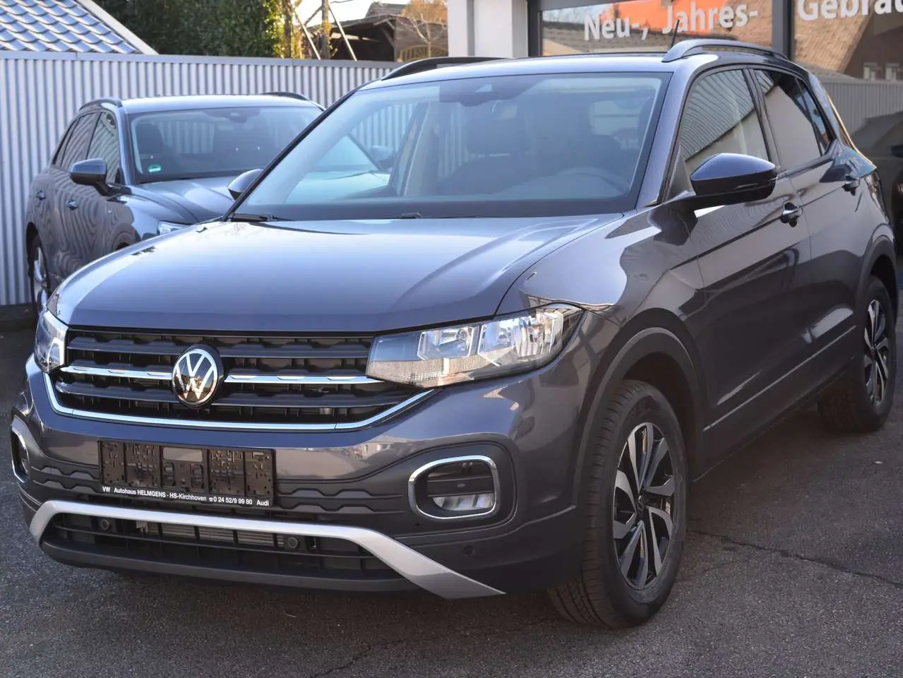 Photo 1 : Volkswagen T-cross 2022 Essence