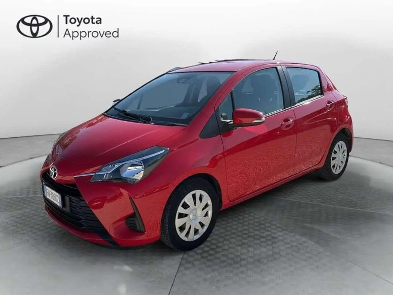 Photo 1 : Toyota Yaris 2019 Petrol