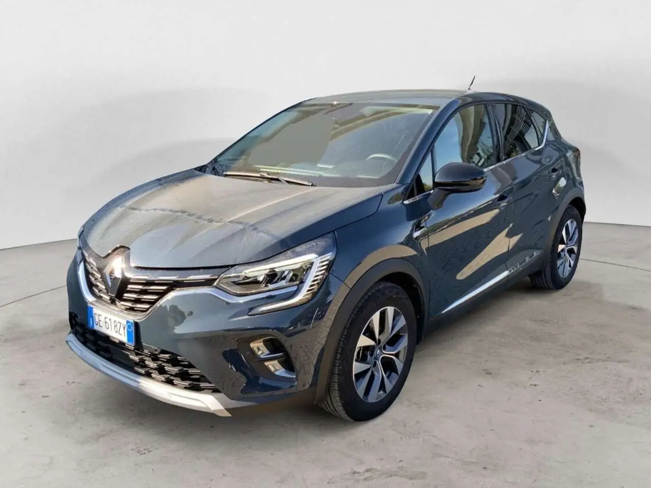 Photo 1 : Renault Captur 2021 Hybride