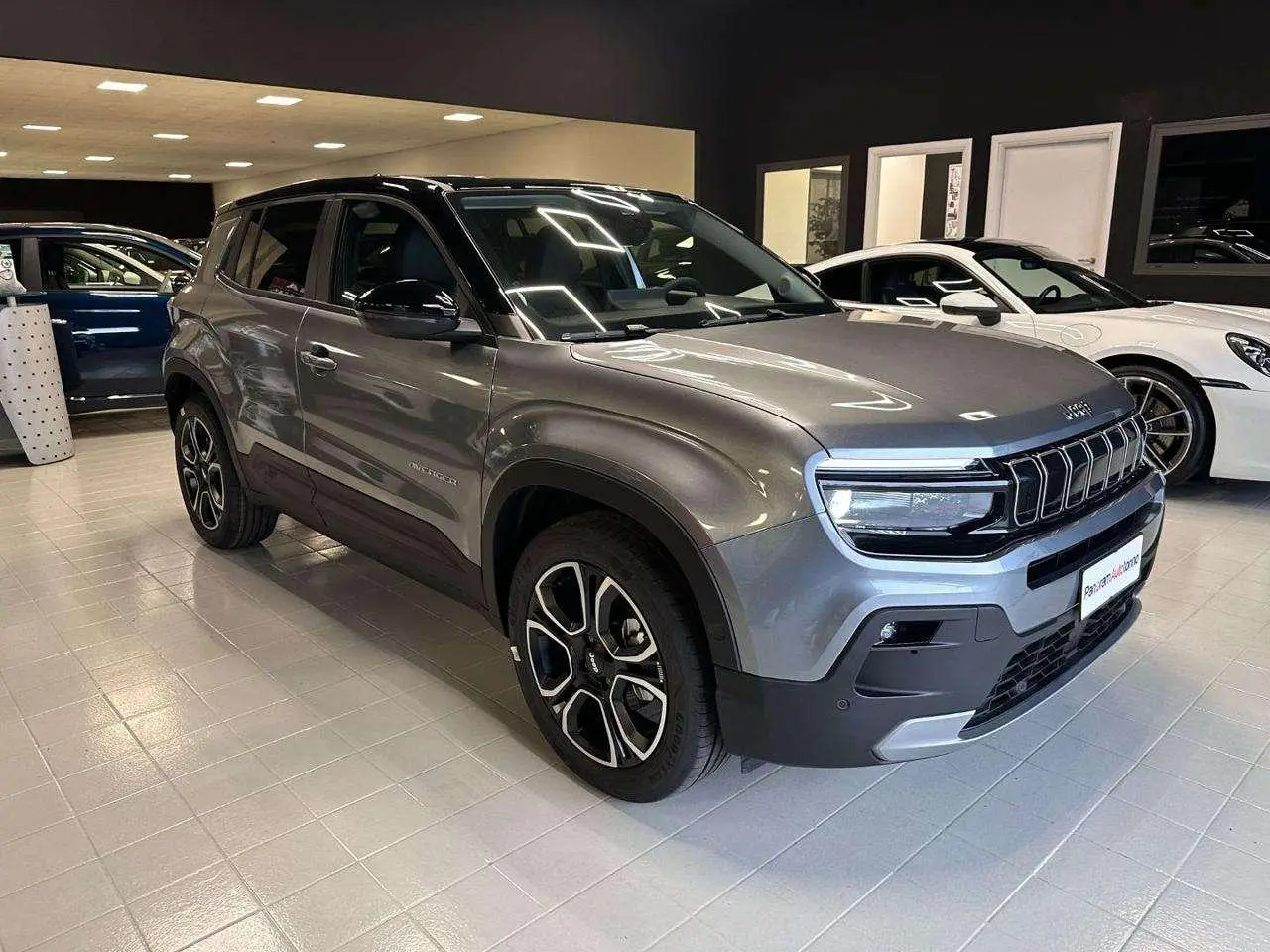 Photo 1 : Jeep Avenger 2024 Petrol