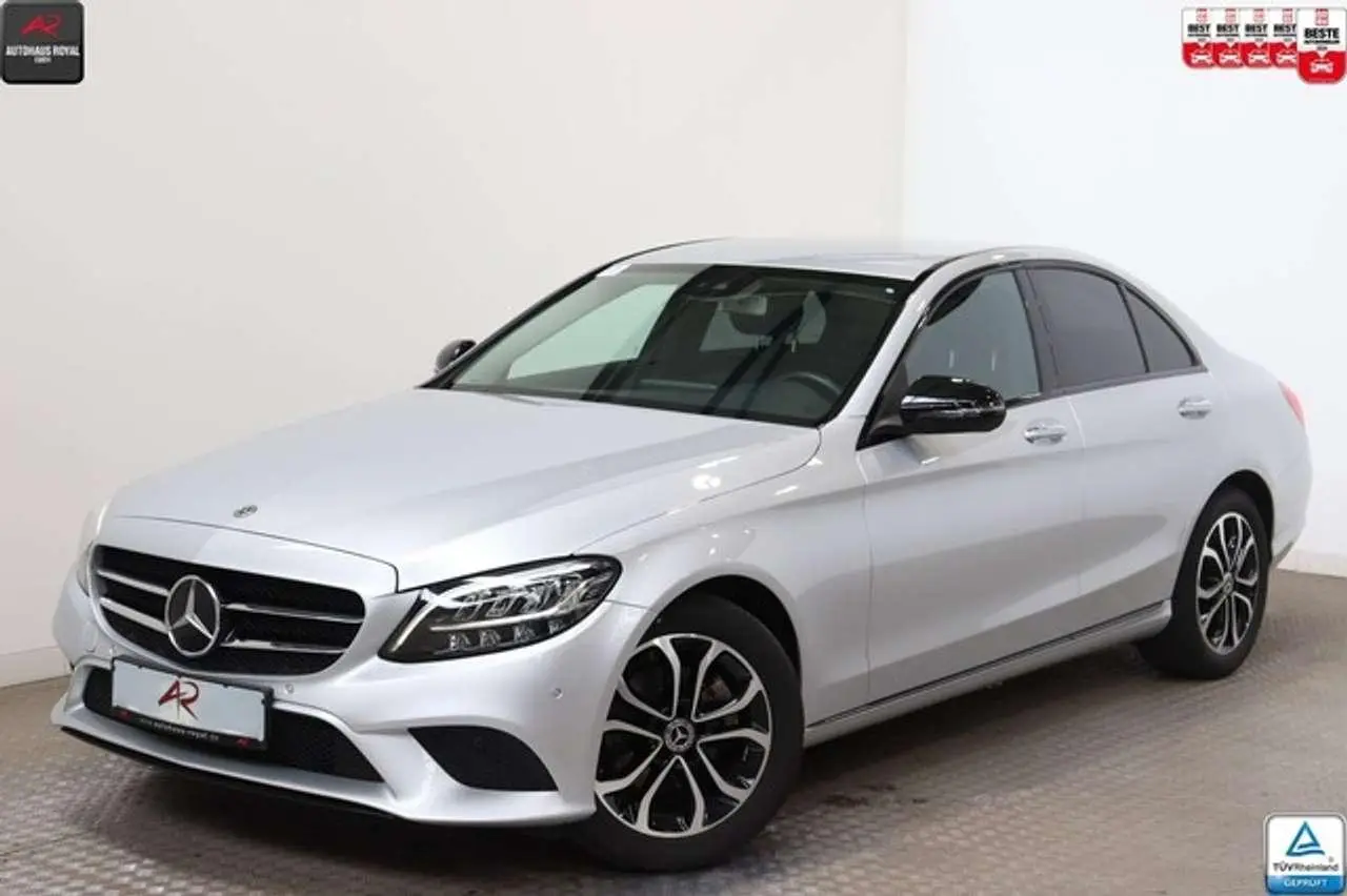 Photo 1 : Mercedes-benz Classe C 2018 Essence