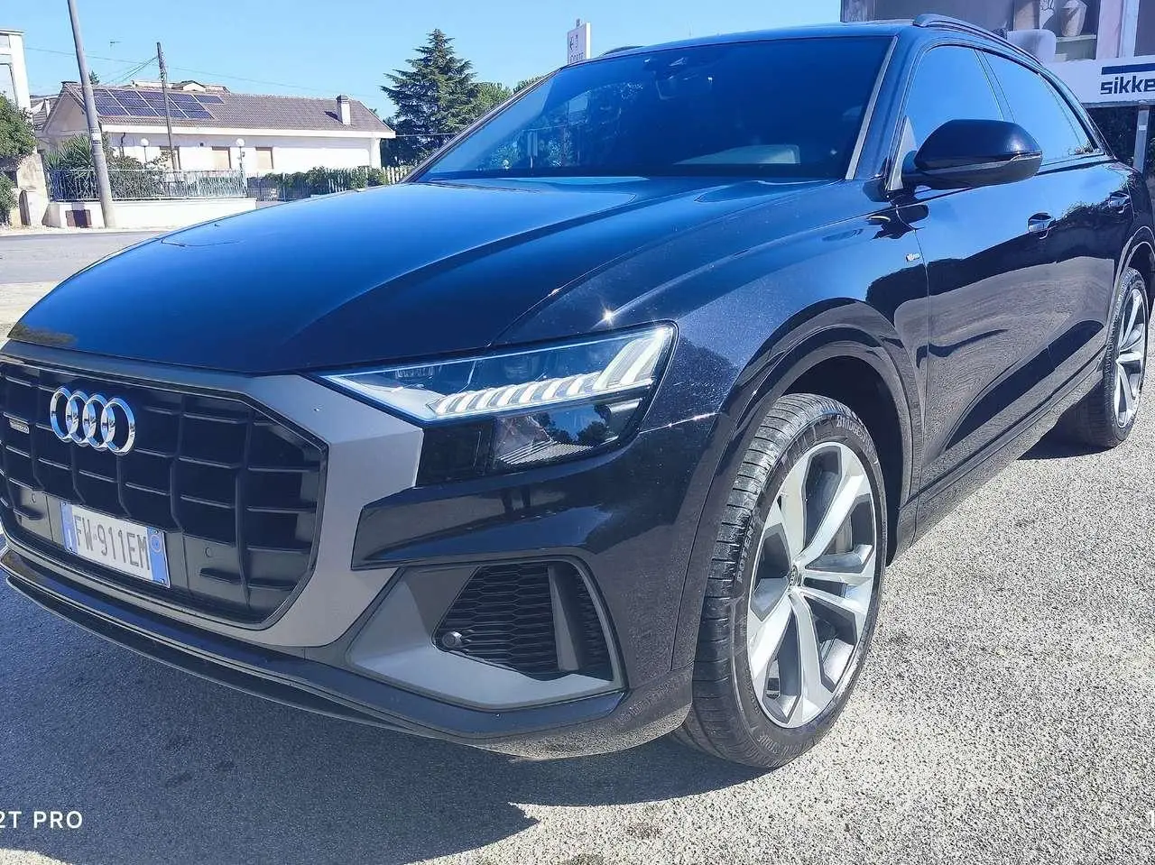 Photo 1 : Audi Q8 2019 Hybrid