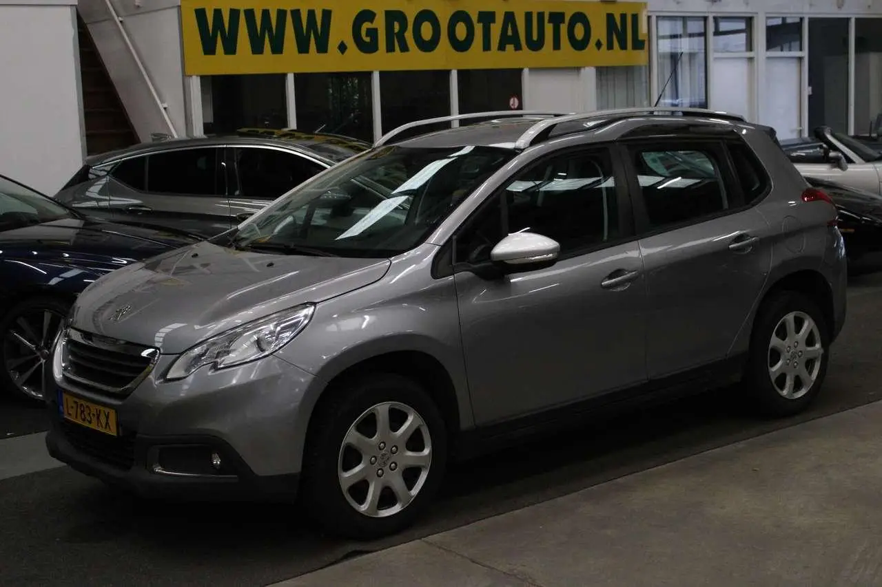 Photo 1 : Peugeot 2008 2015 Essence