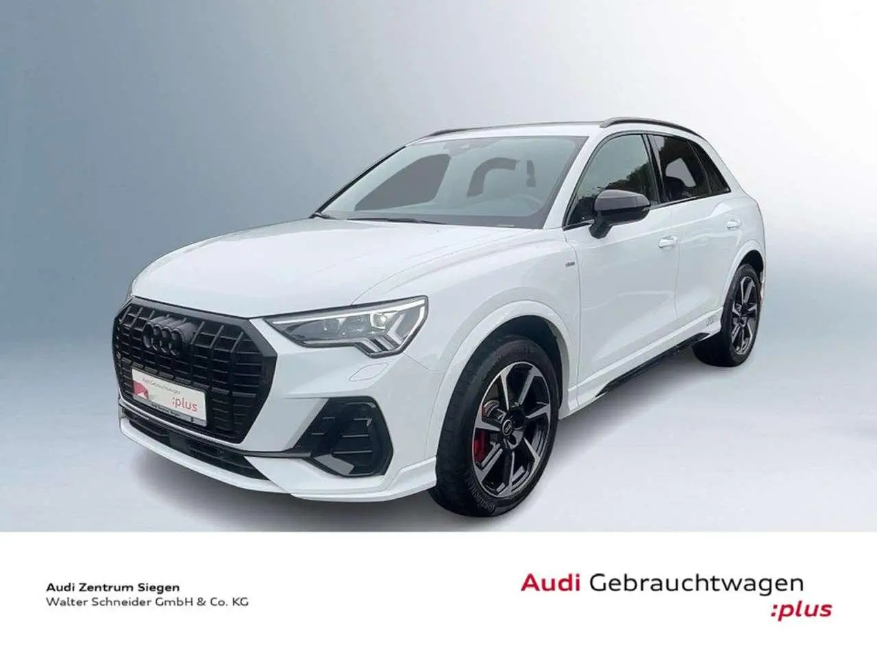 Photo 1 : Audi Q3 2022 Essence