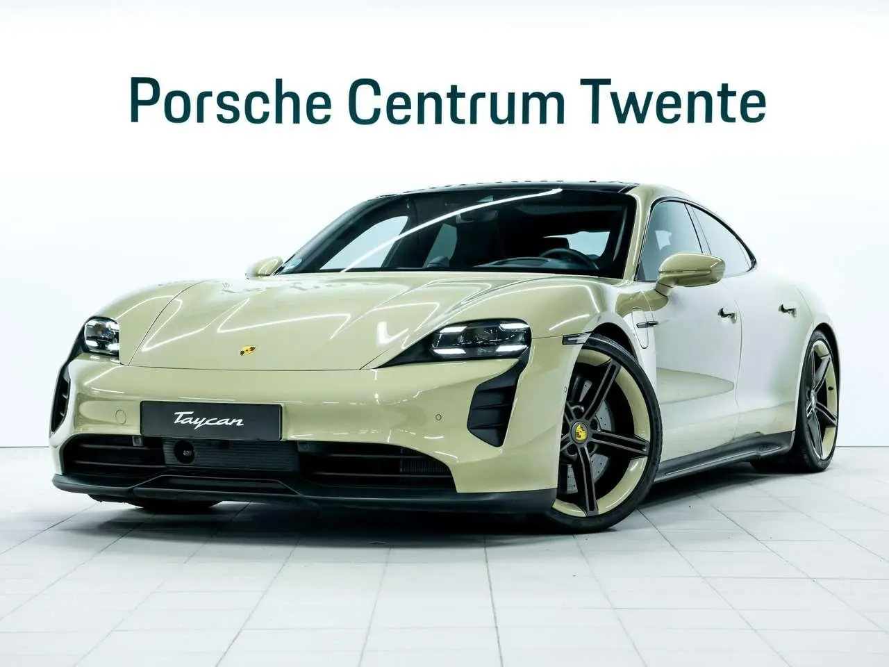 Photo 1 : Porsche Taycan 2022 Électrique