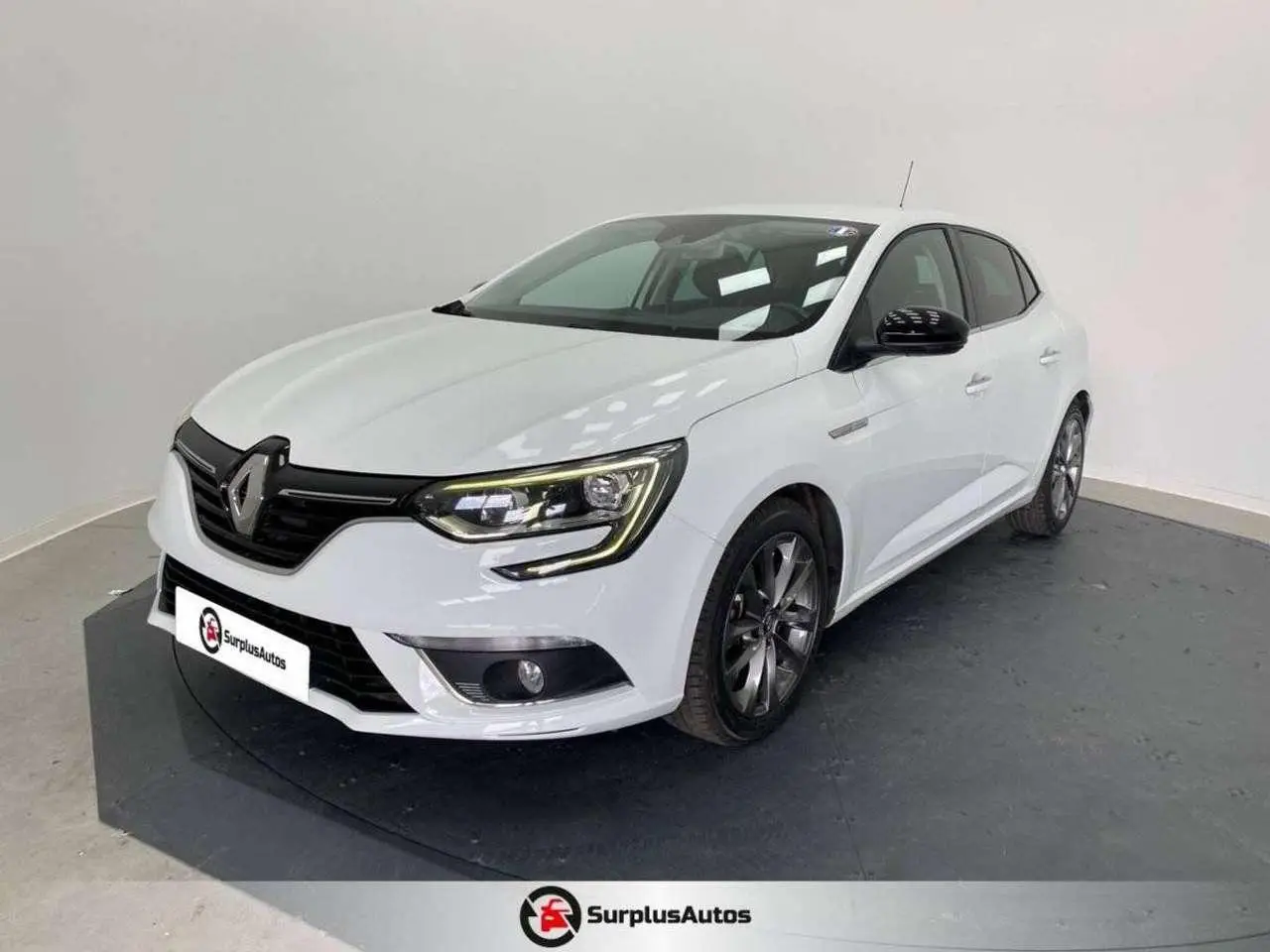 Photo 1 : Renault Megane 2017 Essence