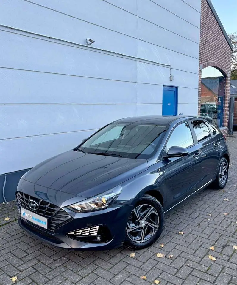 Photo 1 : Hyundai I30 2022 Petrol