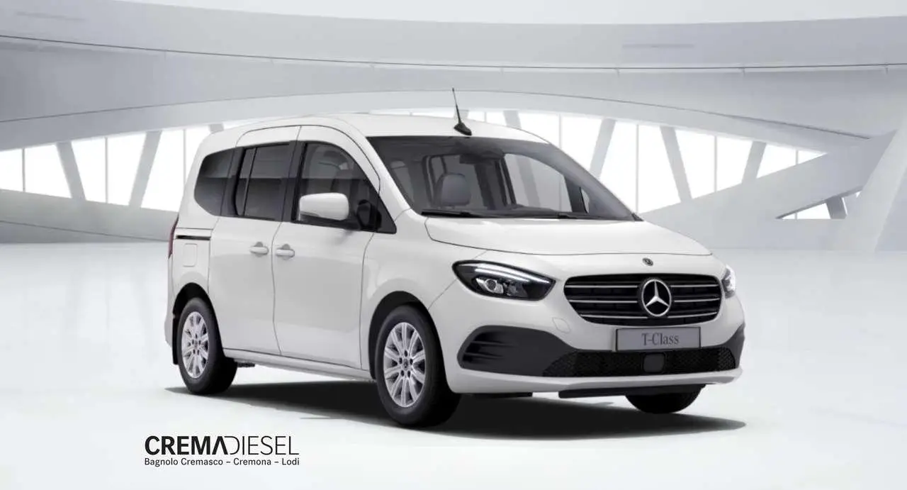 Photo 1 : Mercedes-benz Classe T 2024 Diesel