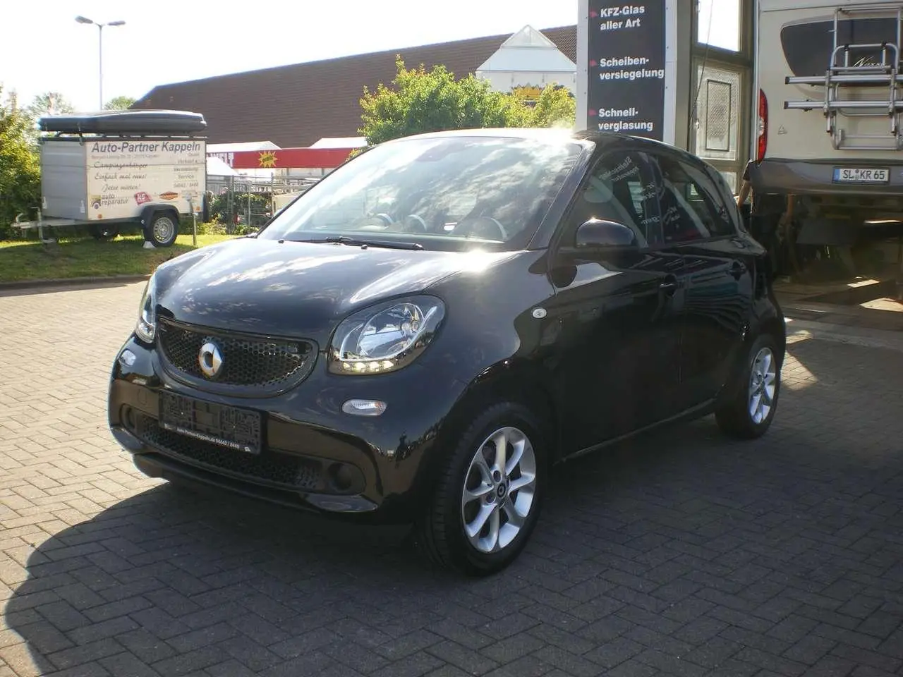 Photo 1 : Smart Forfour 2015 Petrol