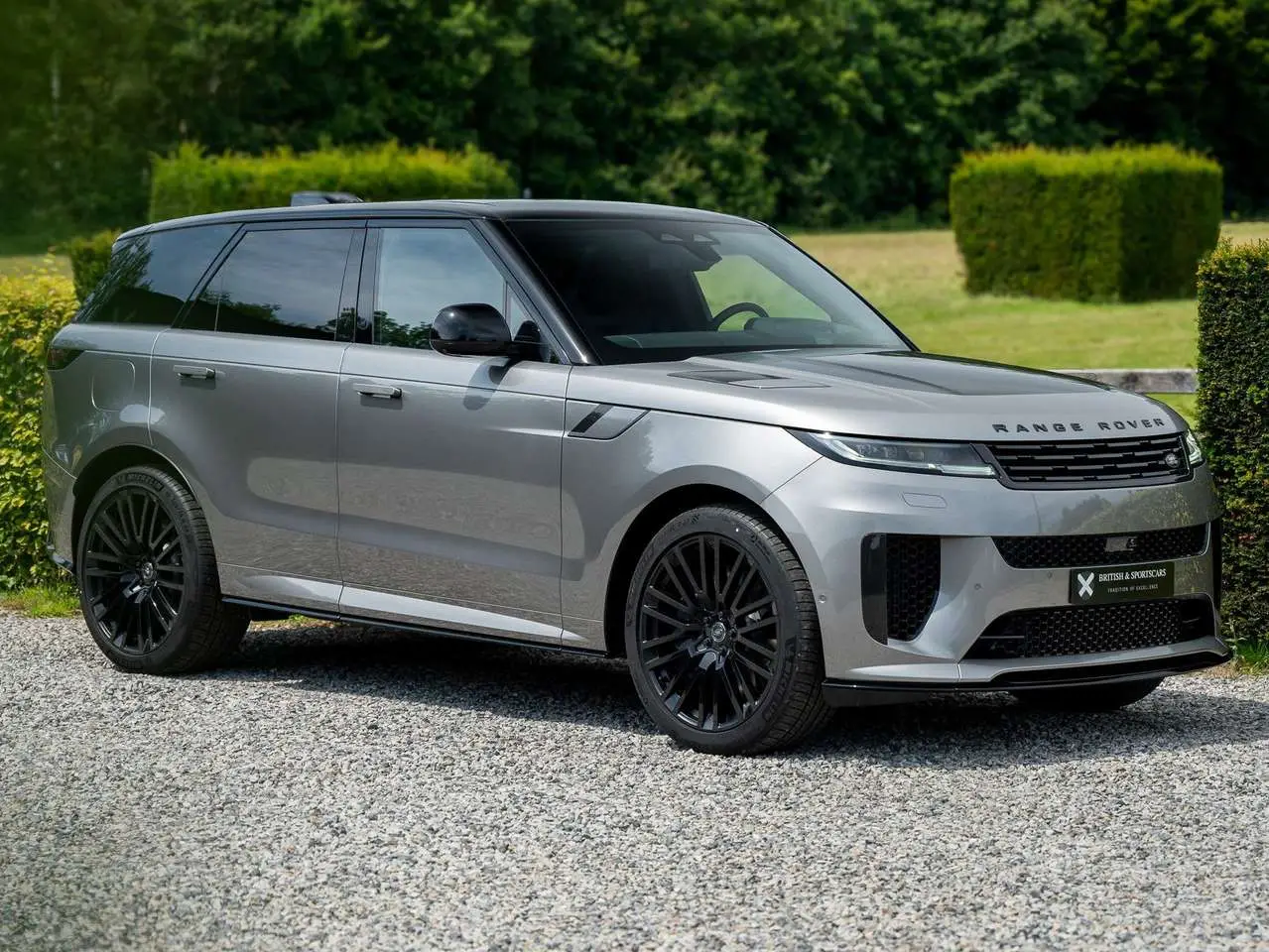 Photo 1 : Land Rover Range Rover Sport 2024 Essence