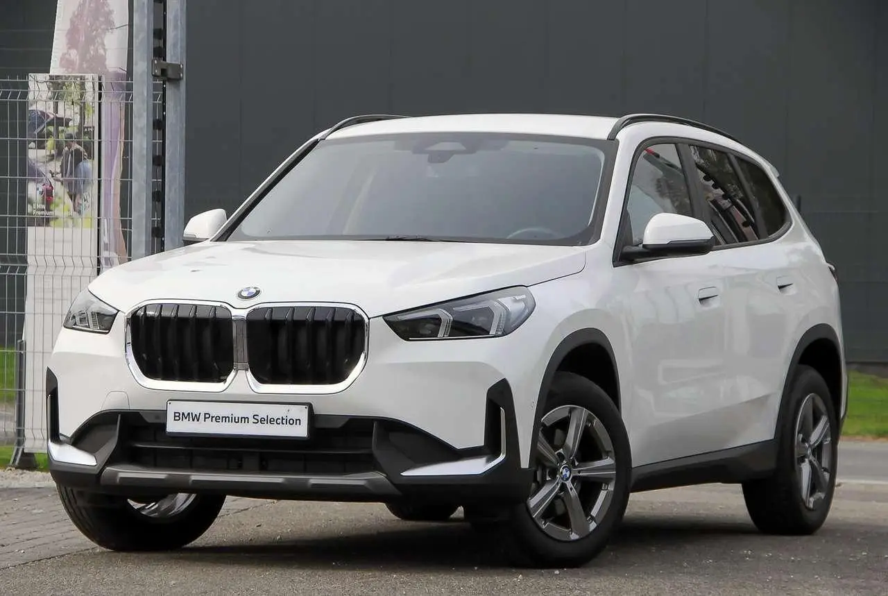 Photo 1 : Bmw X1 2023 Essence