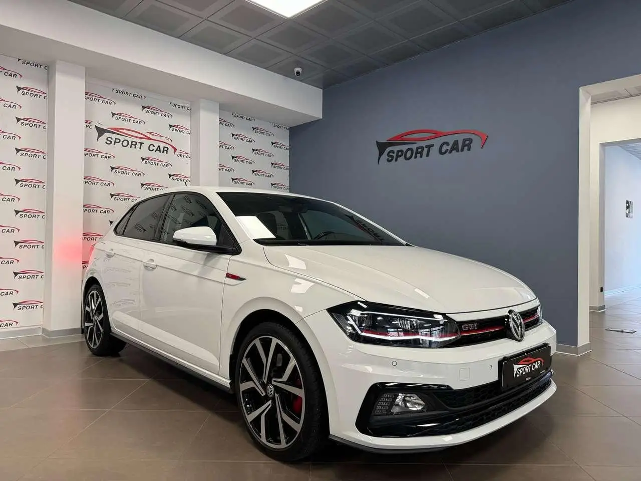 Photo 1 : Volkswagen Polo 2020 Petrol