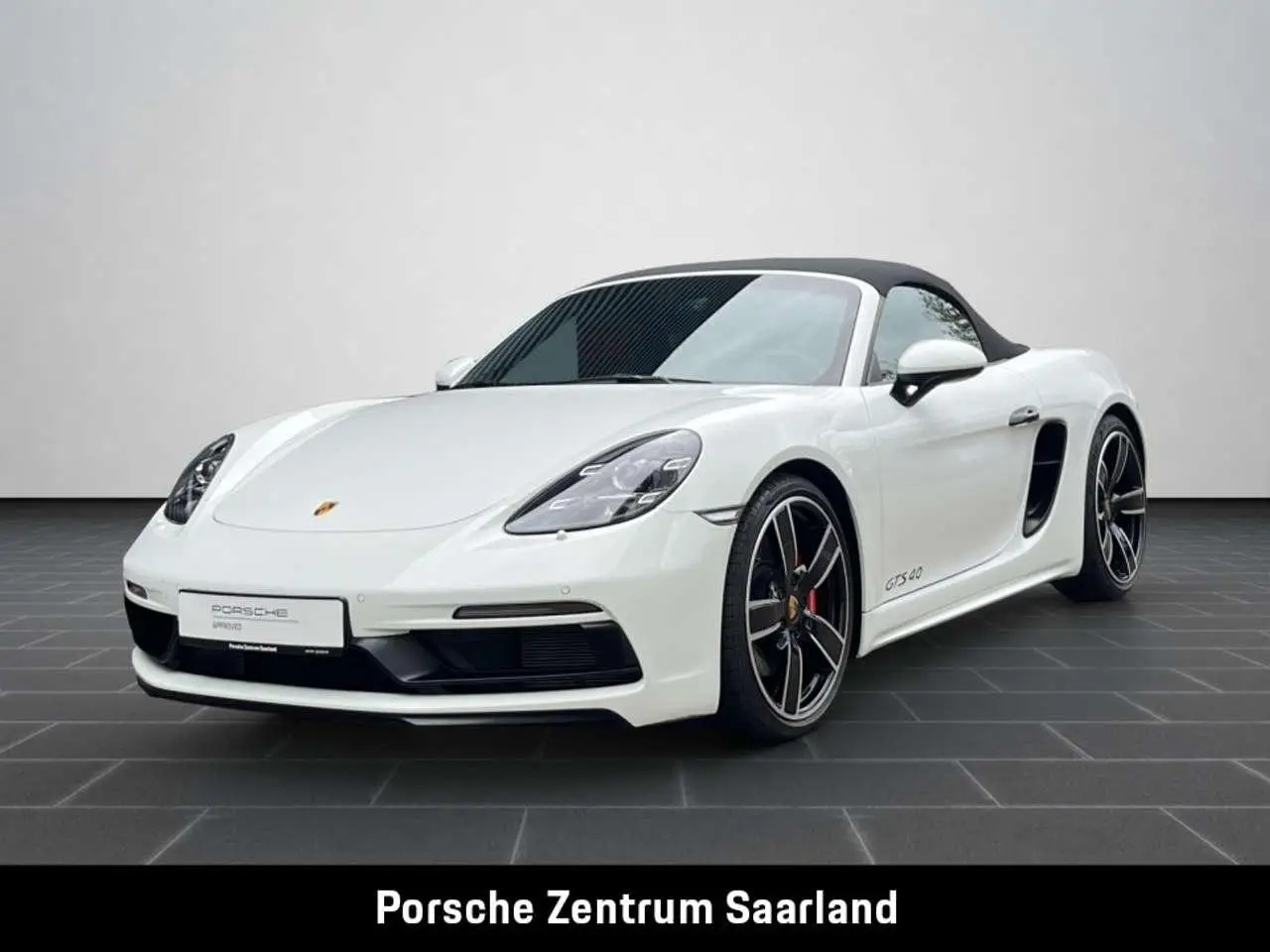 Photo 1 : Porsche Boxster 2023 Petrol