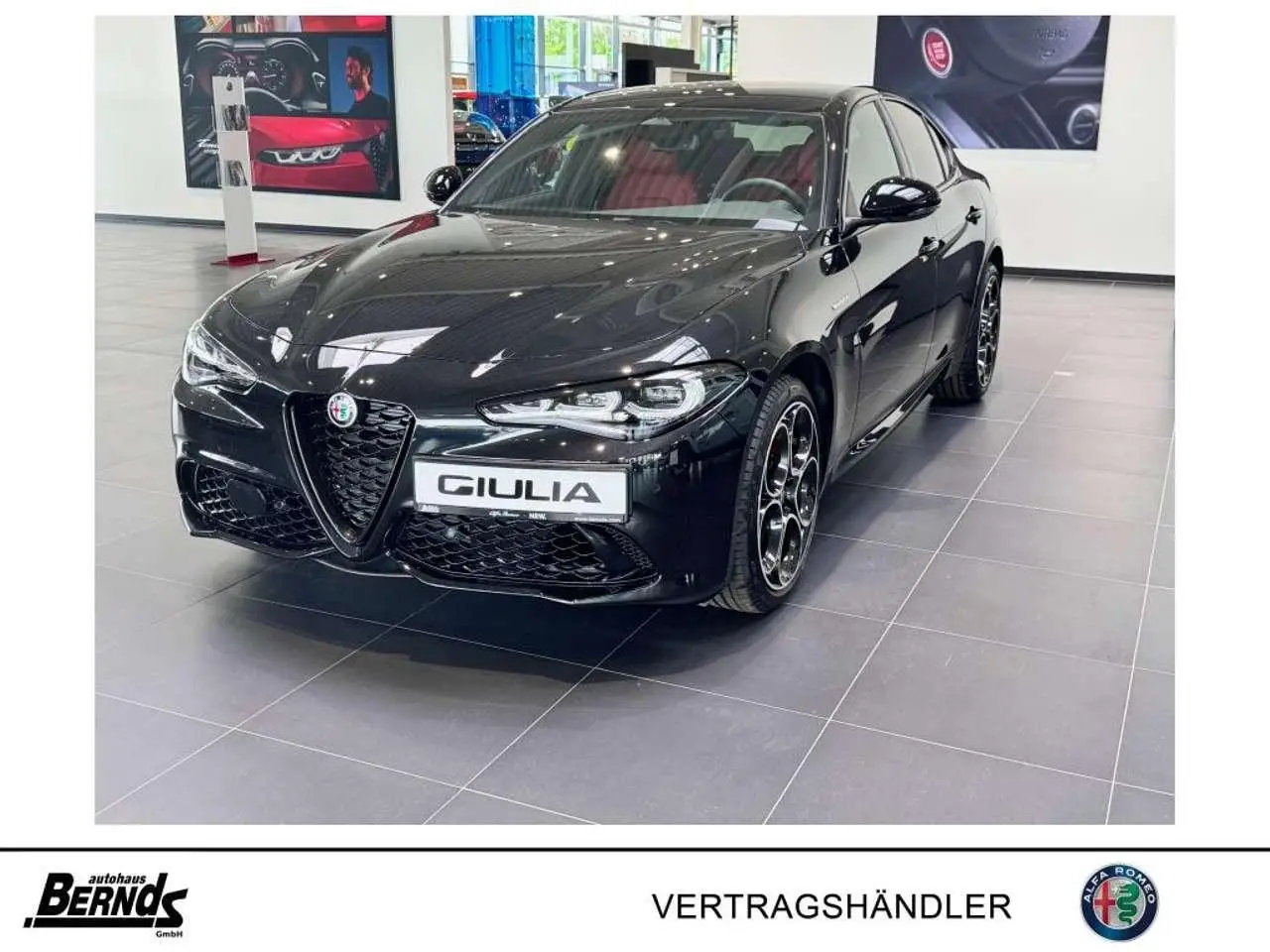 Photo 1 : Alfa Romeo Giulia 2024 Petrol