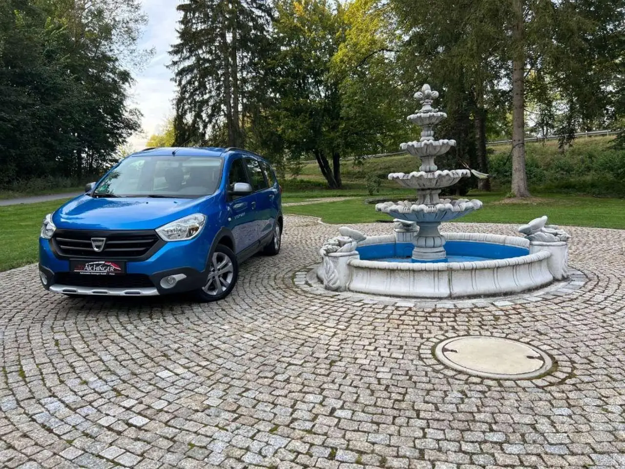 Photo 1 : Dacia Lodgy 2017 Essence